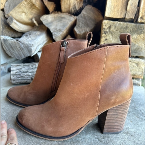 BP Lance-Lea genuine leather booties from Nordstrom in Cognac Sz-7.5. Loc# D - Picture 6 of 9